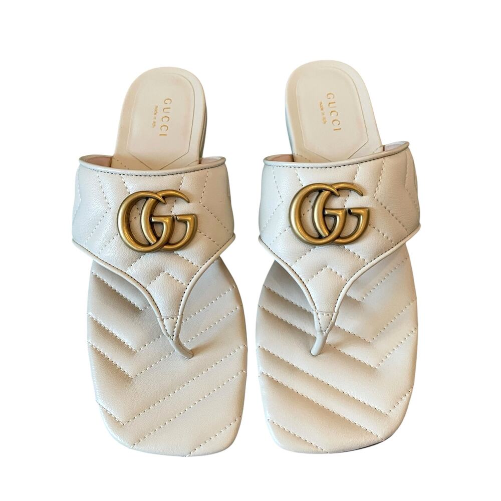 Gucci GG Marmont Matelasse Leather Flip Flop Sandals Cream White Sz 37.5 US 7.5 - Picture 3 of 16